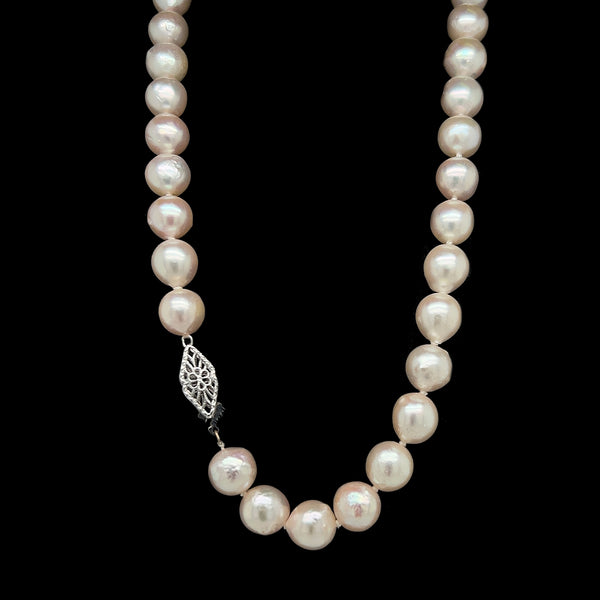 Estate 8.00mm x 8.4mm Cultured Akoya Pearl Necklace White Gold - J38082