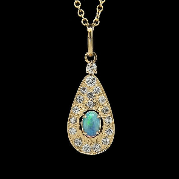 .10ct. Opal & .40ct. T.W. Diamond Estate Necklace Yellow Gold - J42397