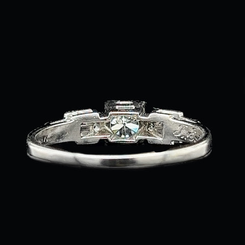 Art Deco .50ct. Diamond & 18K White Gold Antique Engagement - Fashion Ring - J35576