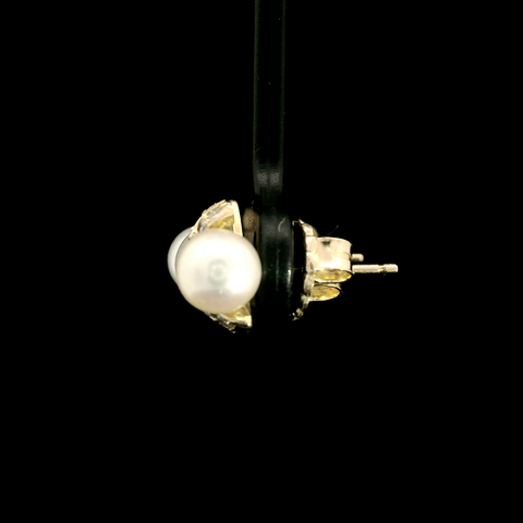 5.6-5.7mm Pearl & .33ct. T.W. Diamond Estate Earrings Yellow Gold - J43006