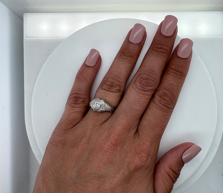 Art Deco .40ct. Diamond & 18K White Gold Antique Engagement - Fashion Ring - J35660