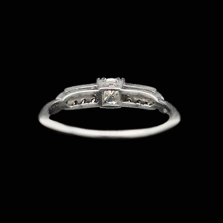 Art Deco .33ct. Diamond Antique Engagement - Fashion Ring Platinum -  J36814