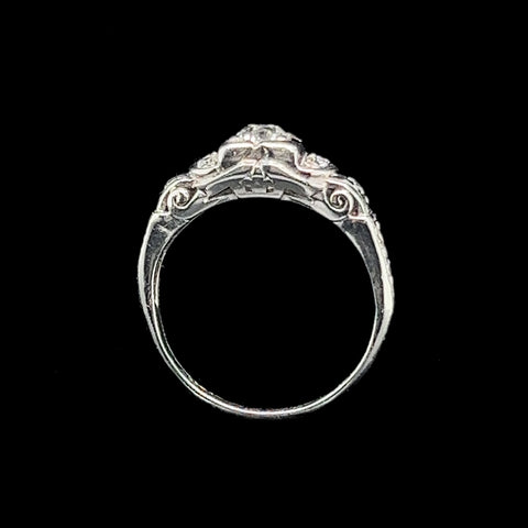 Art Deco .33ct. Diamond Antique Engagement - Fashion Ring Platinum - J37316