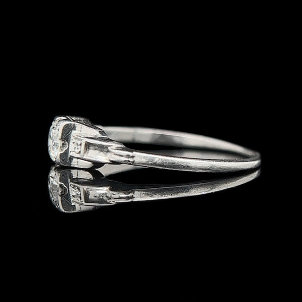 .35ct. Diamond & Platinum Vintage Engagement - Fashion Ring Lambert Brothers - J38074