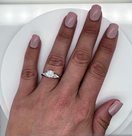 Art Deco 1.13ct. Diamond Antique Engagement - Fashion Ring Platinum - J40219