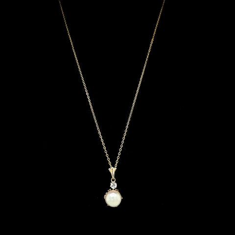 8mm Akoya Cultured Pearl & Diamond Estate Necklace Yellow Gold - J42574