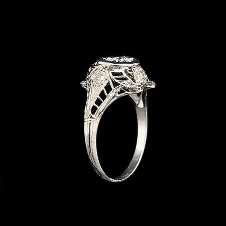 Art Deco .45ct. Diamond Antique Engagement - Fashion Ring Platinum - J42579