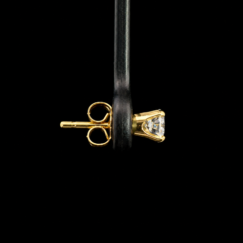 .66ct. T.W. Diamond Estate Stud Earrings Yellow Gold - J43292