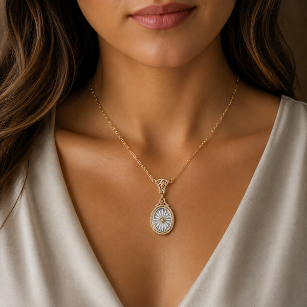 Quartz & Diamond Vintage Necklace White Gold - J44030