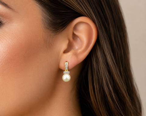 6.5mm Cultured Pearl & Diamond Estate Earrings Yellow Gold - J44061