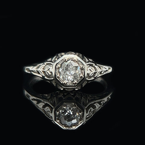 Art Deco .25ct. Diamond & 18K White Gold Antique Engagement - Fashion Ring - J36429